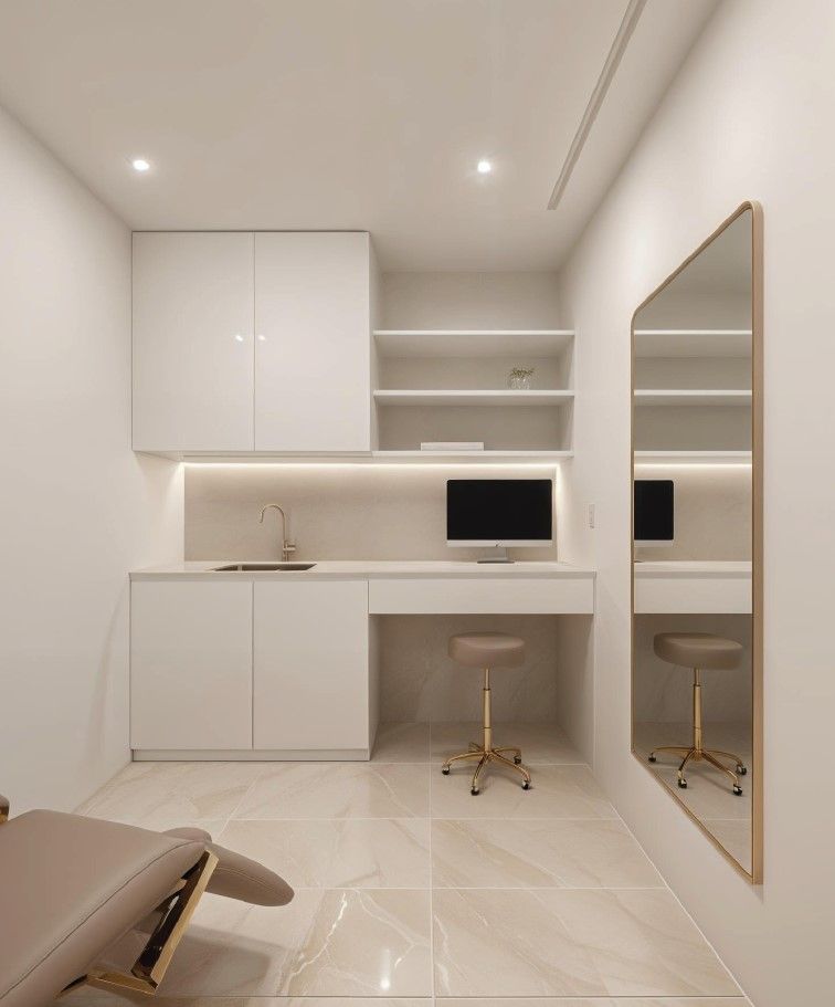 Treatment room with integrated joinery